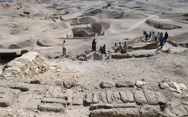 Egyiptom elismeri a magyar régészek munkáját